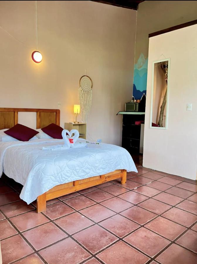 Casa Geraldo Bed and Breakfast Manuel Antonio Exterior foto