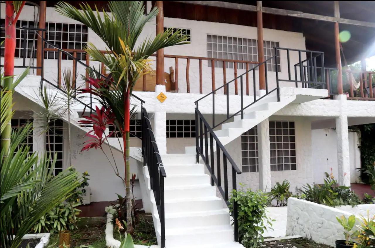 Casa Geraldo Bed and Breakfast Manuel Antonio Exterior foto